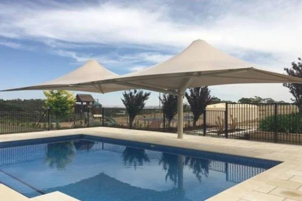 أخطاء شائعة يجب تجنبها عند تركيب مظلات المسابح بالرياض